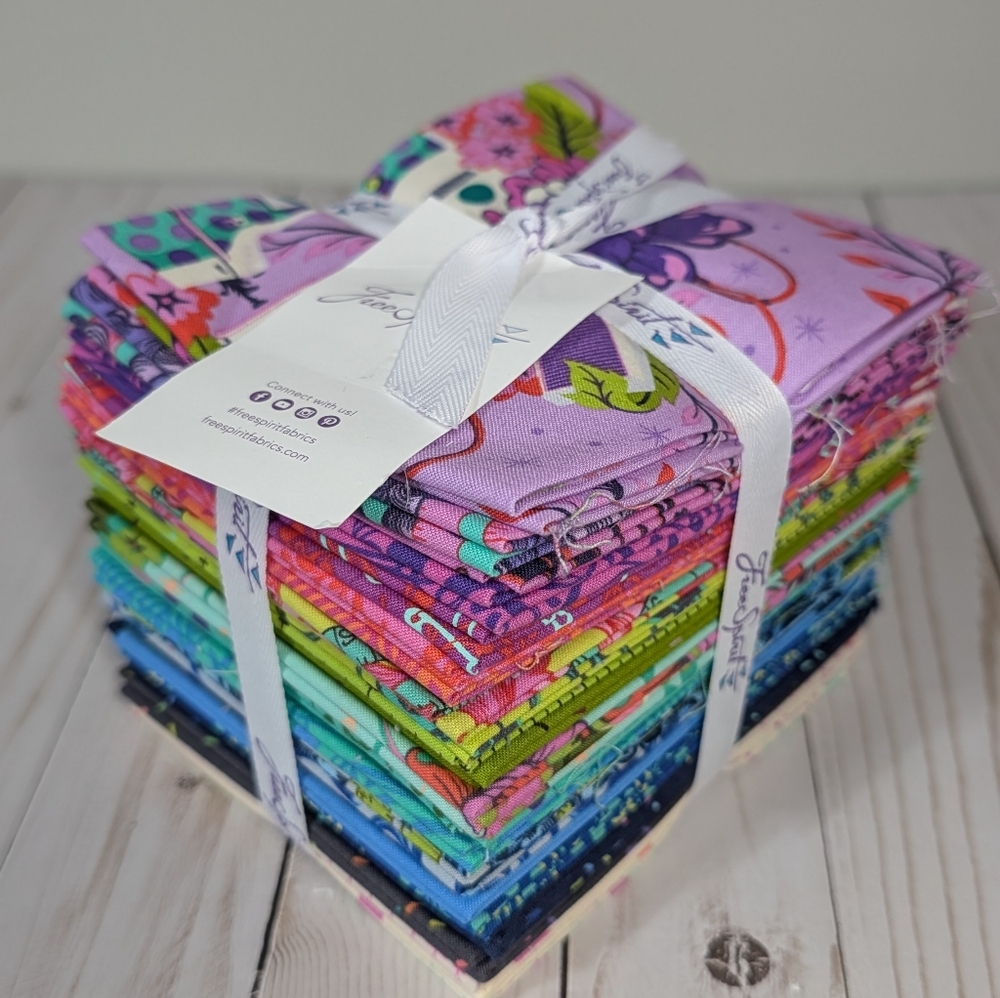 RARE OOP Tula Pink Free Spirit Fat Quarter Bundle 2- Homemade Collection